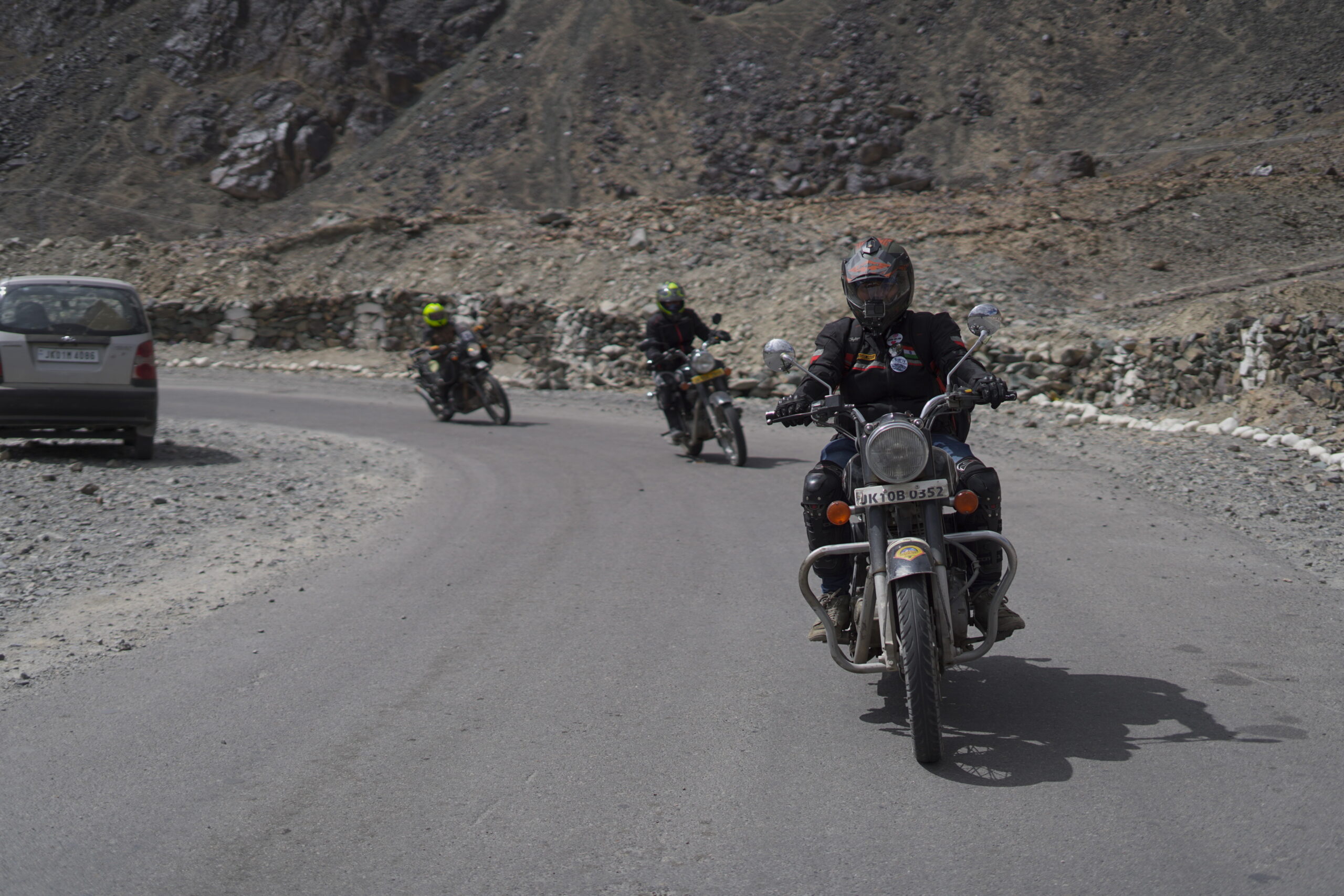 You are currently viewing Discover the Magical Realm of Leh Ladakh Trip: Your Ultimate Travel Guide